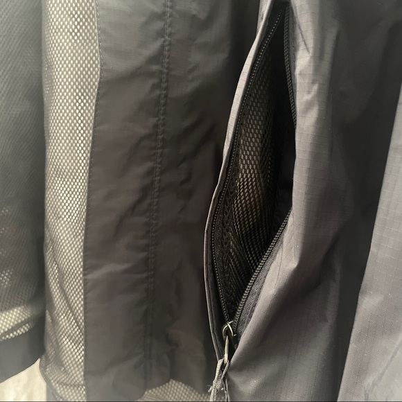 The North Face HyVent Windbreaker Shell Jacket (Youth XL / Women's S) - Picture 6 of 10